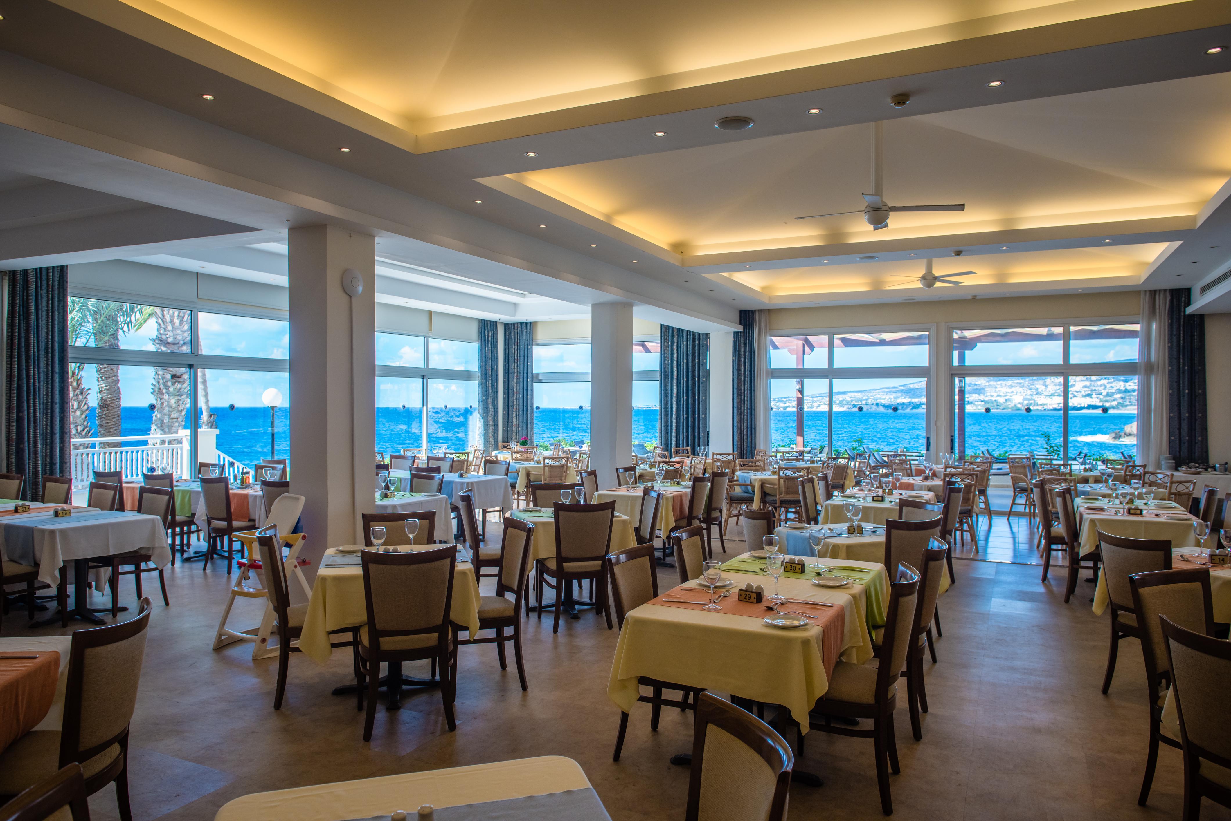 Cynthiana Beach Hotel Kissonerga Bagian luar foto