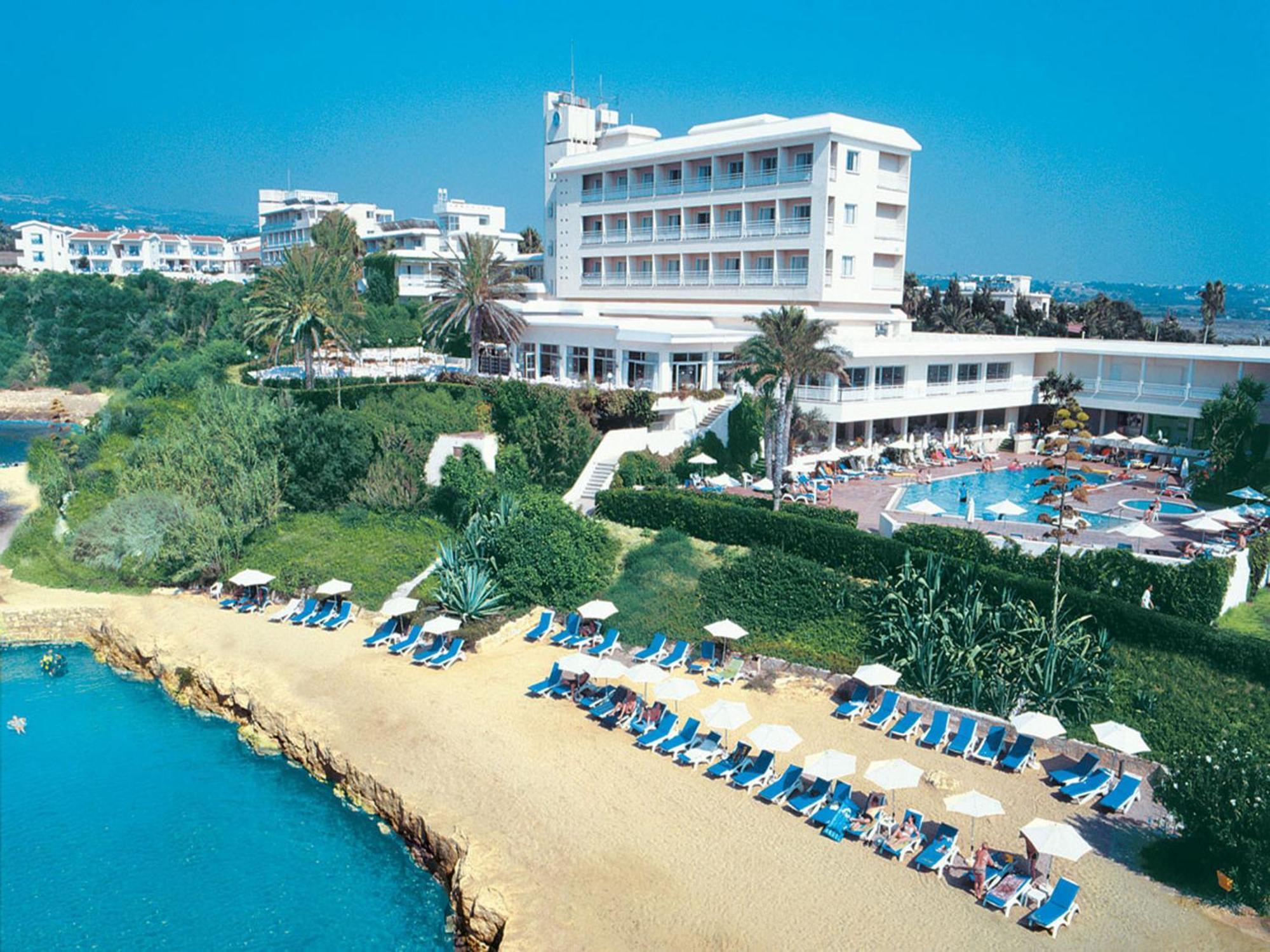 Cynthiana Beach Hotel Kissonerga Bagian luar foto