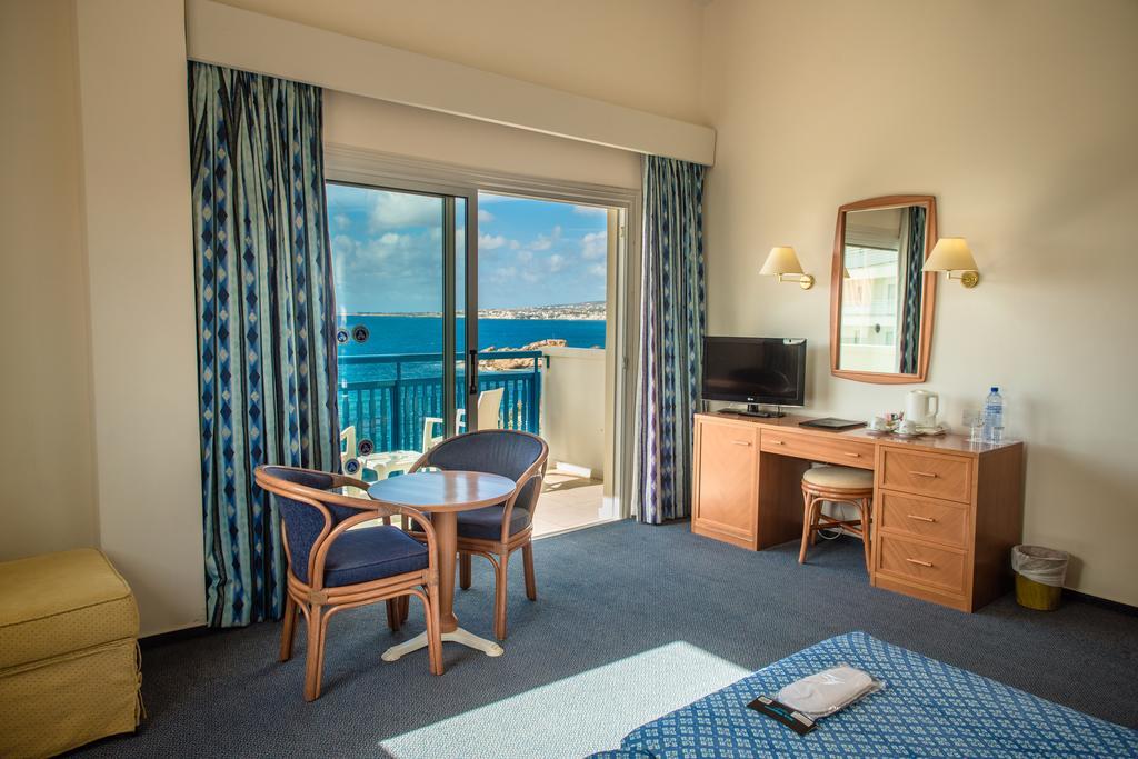 Cynthiana Beach Hotel Kissonerga Ruang foto